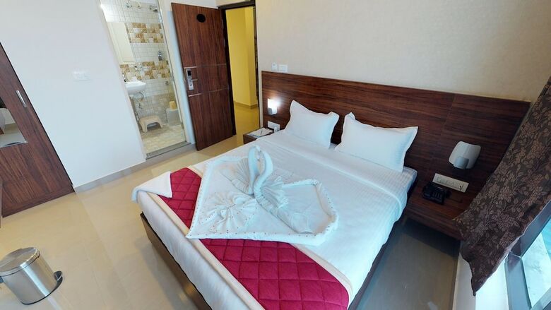 Passport Inn Hotel - Gateway To Comforts