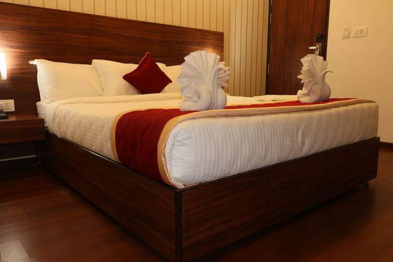 Passport Inn Hotel - Gateway To Comforts