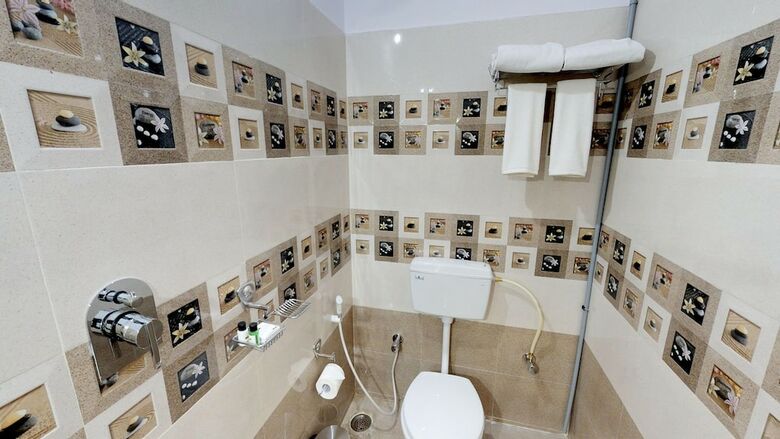 Passport Inn Hotel - Gateway To Comforts