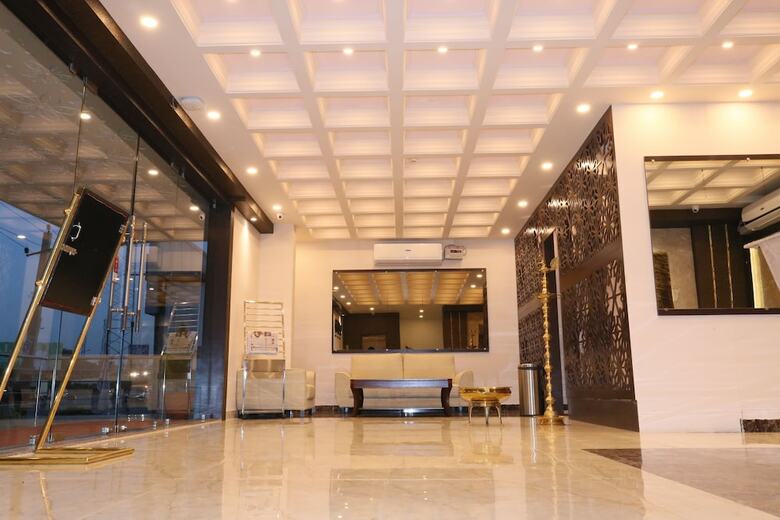 Passport Inn Hotel - Gateway To Comforts