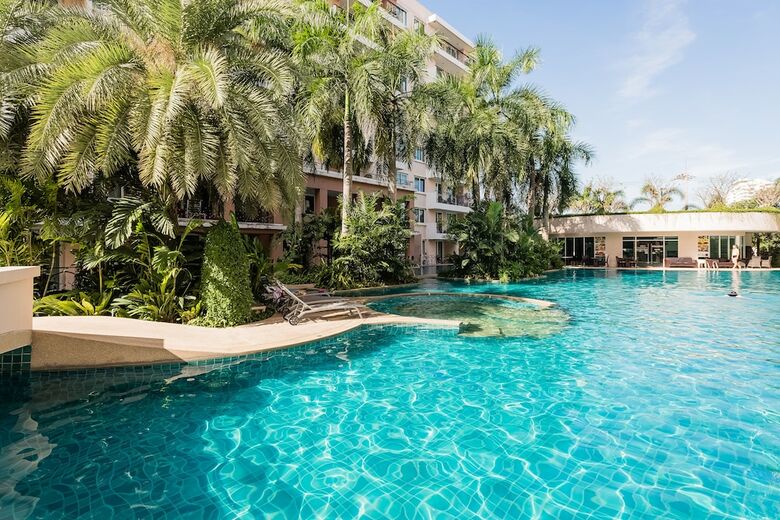 Paradise Park Jomtien By Grandisvillas