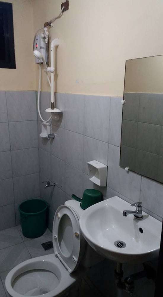 Hotel Desiree's Lodge And Transient House, Baler Aurora