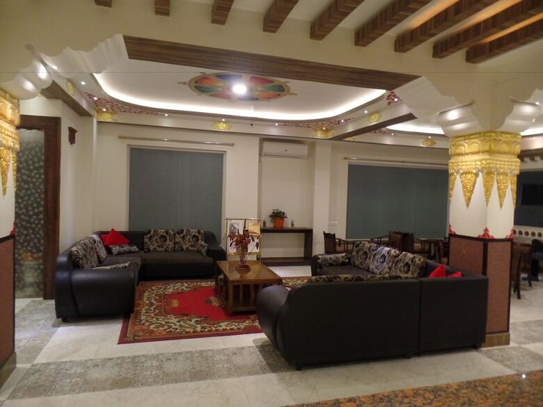 Hotel The Lindsay Cheu Den