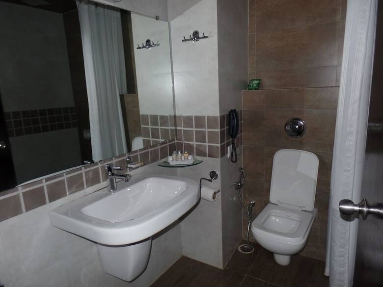 Hotel The Lindsay Cheu Den