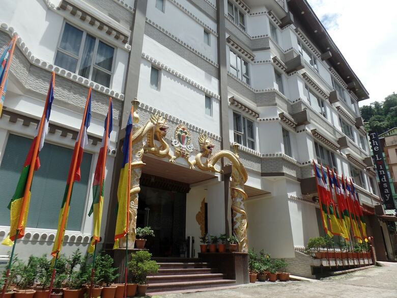 Hotel The Lindsay Cheu Den