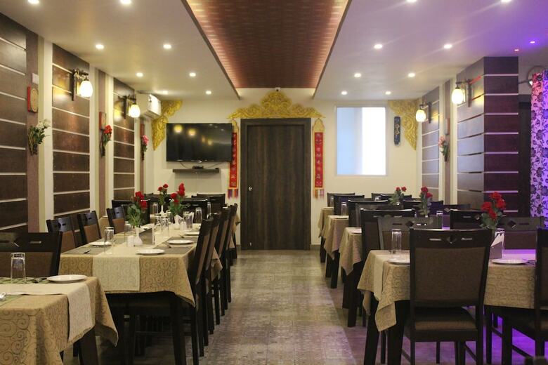 Hotel The Lindsay Cheu Den