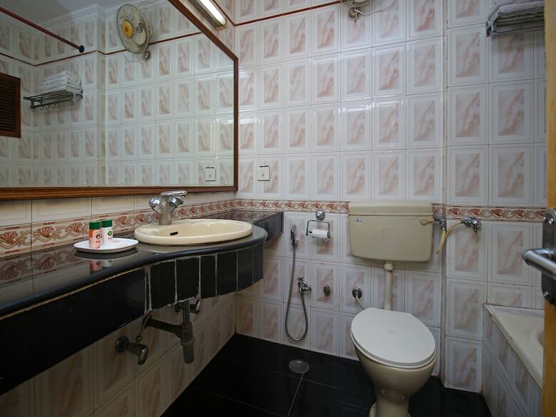 Hotel Oyo 2154 C Scheme