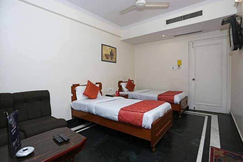 Oyo 1298 Hotel Kohinoor