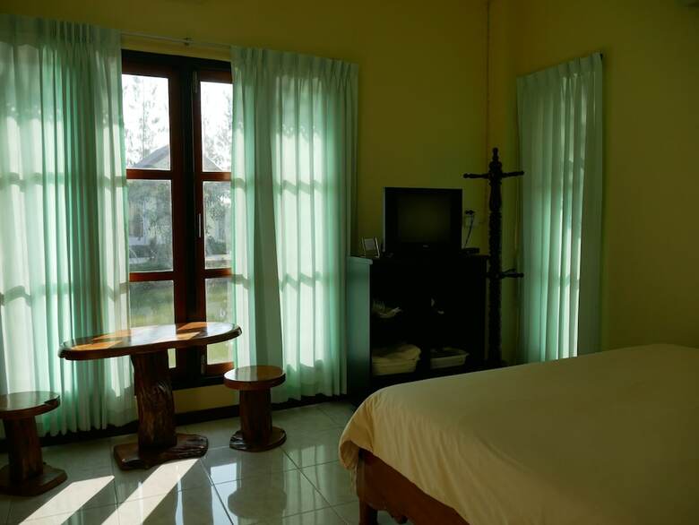 Hotel Suanluang Garden View Resort