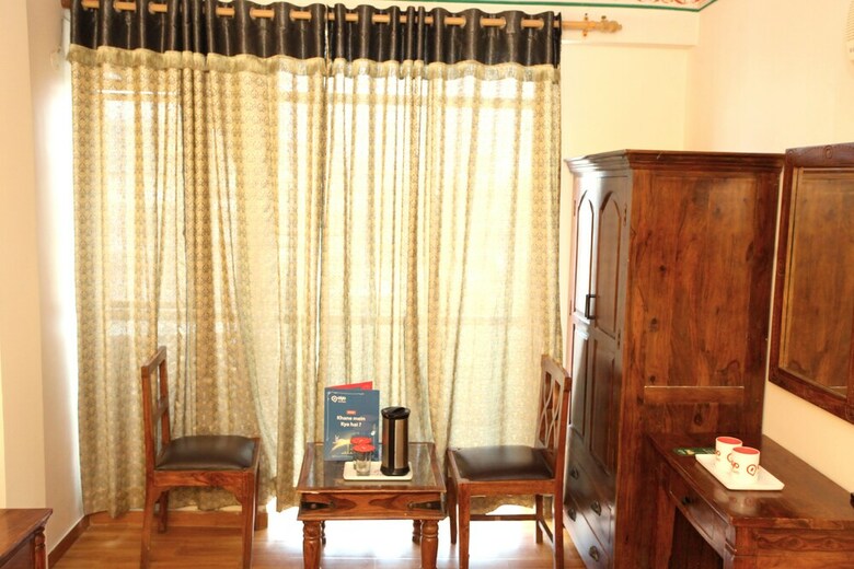 Oyo 2105 Hotel Royal Sheraton