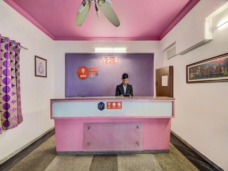 Hotel Oyo Flagship 488 Jntu
