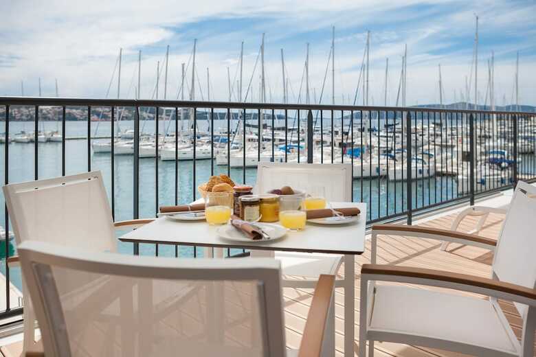 Hotel Marina Baoti? Apartments