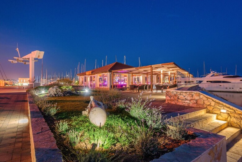 Hotel Marina Baoti? Apartments