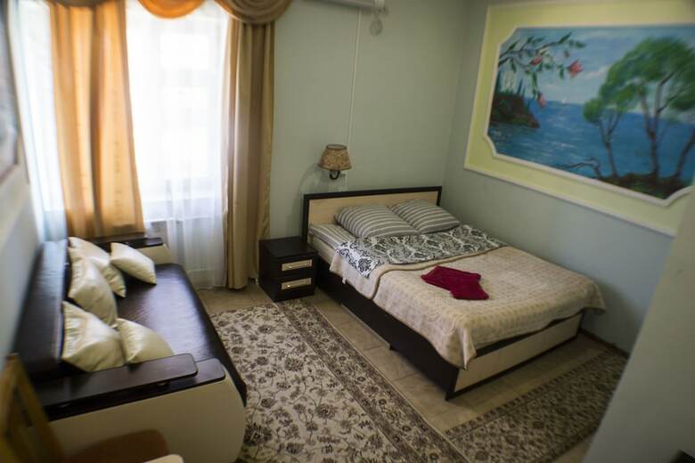 Hotel Syurpriz 1
