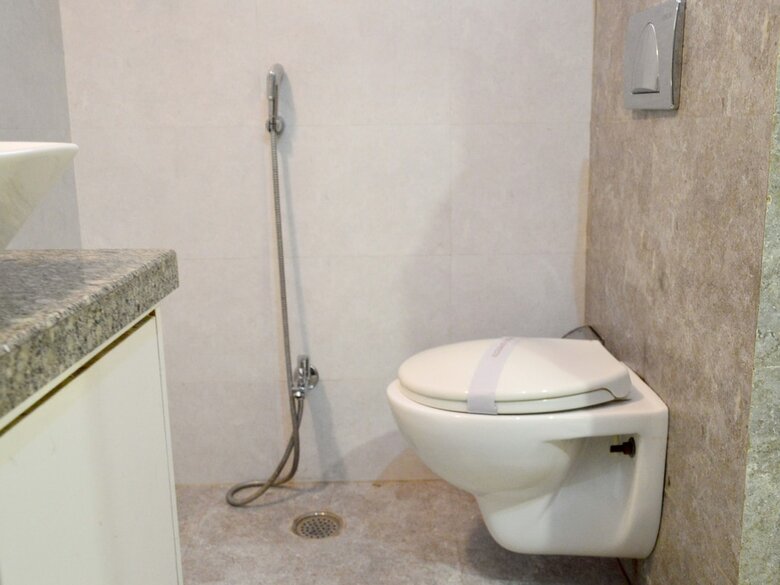 Hotel Oyo 6805 The Ghoonghat Banipark