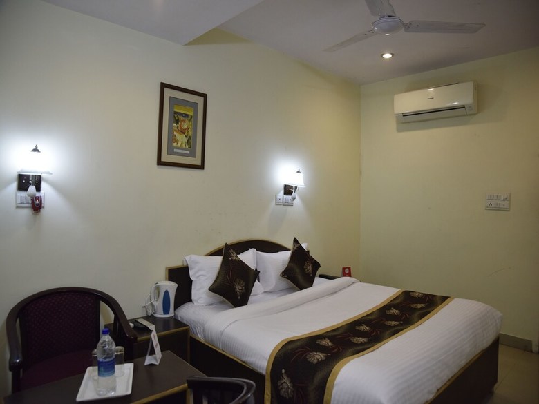 Oyo 8040 Hotel Ananta Inn