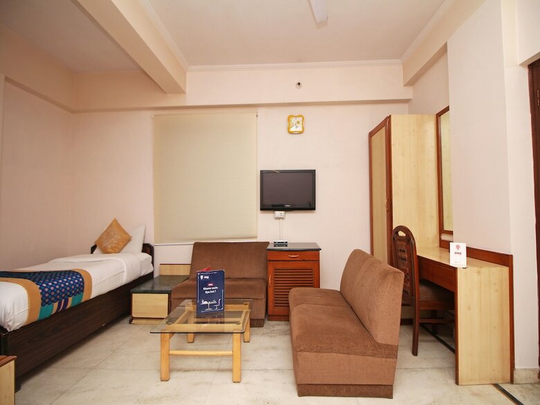 Hotel Oyo 9234 Sai Residency