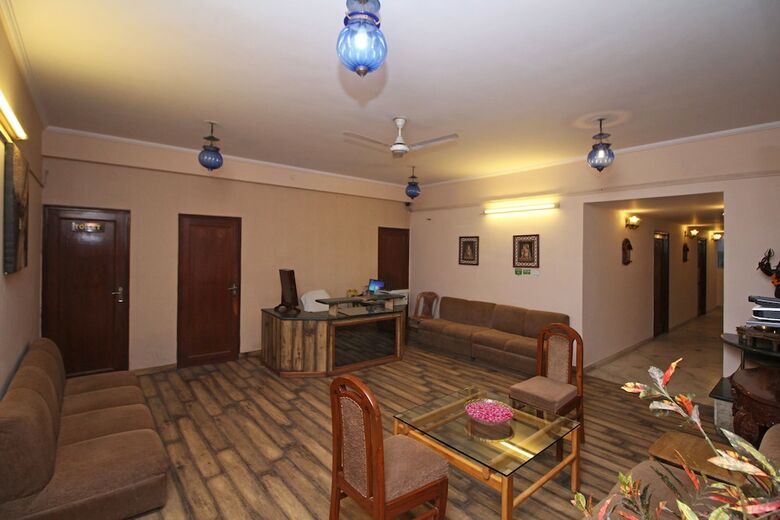 Hotel Oyo 9234 Sai Residency