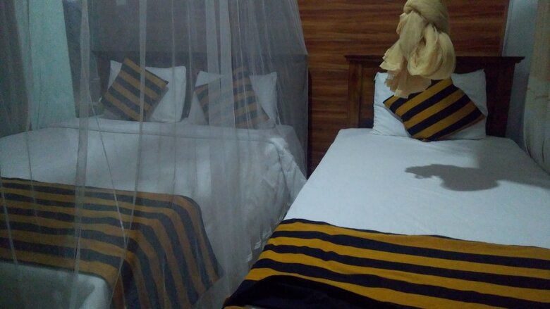 Hotel Senasuma Homestay