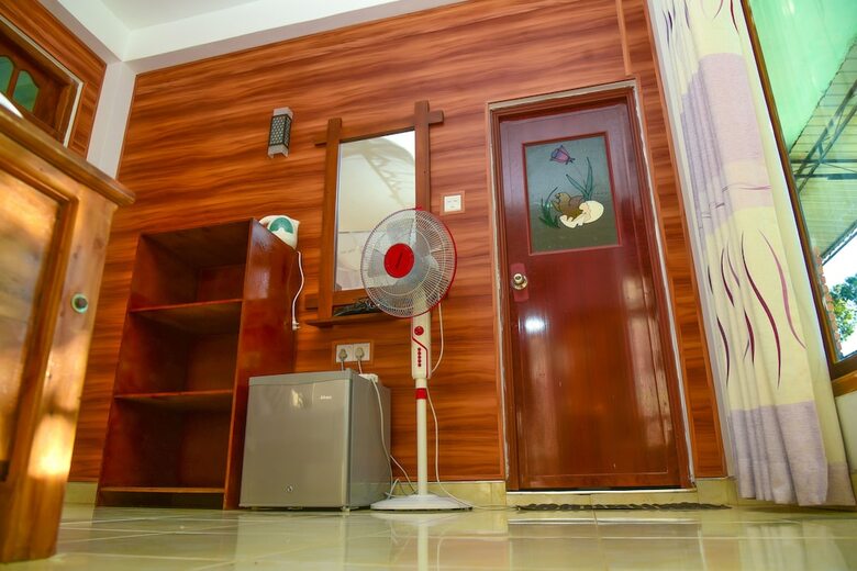 Hotel Senasuma Homestay