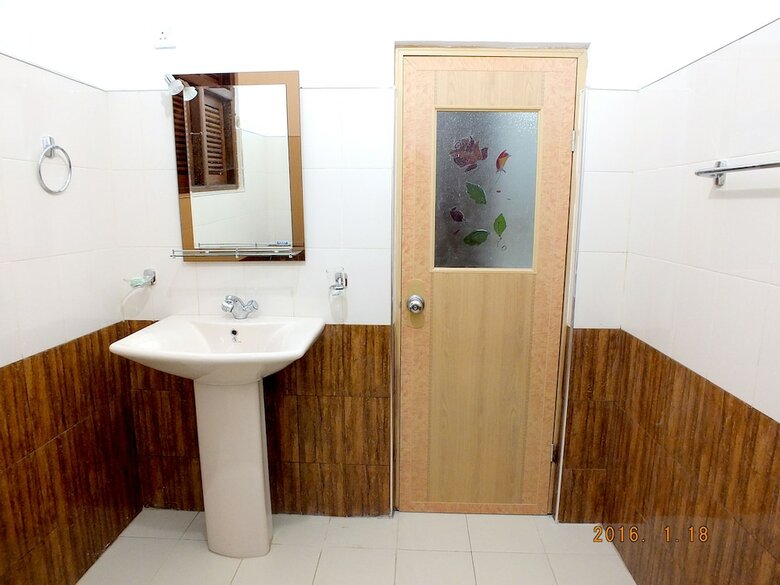 Hotel Senasuma Homestay