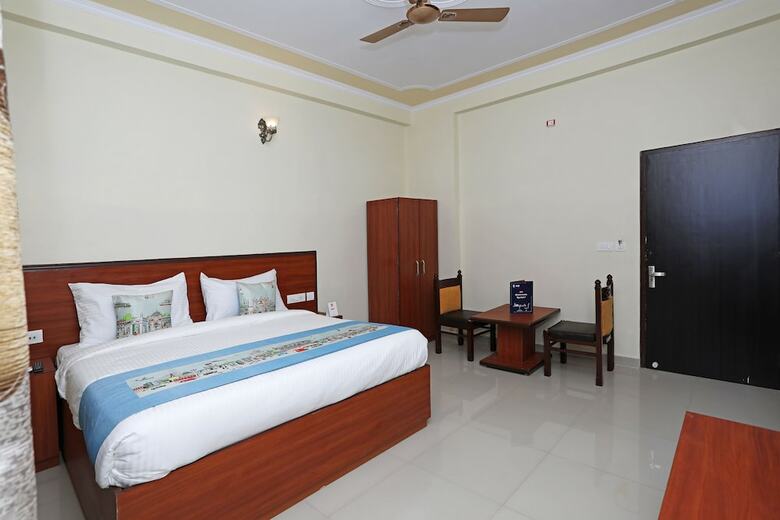 Oyo 9973 Hotel Green Valley