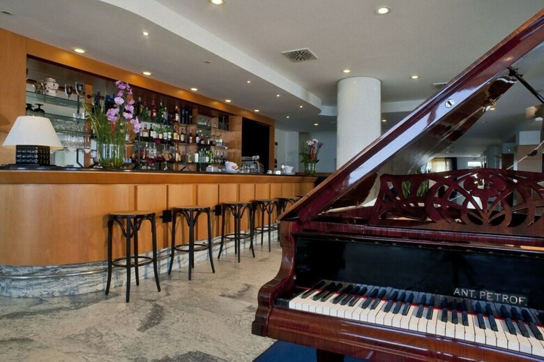 Hotel Mara
