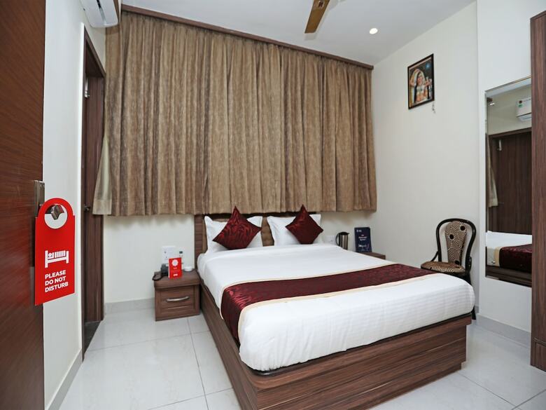 Oyo 10326 Hotel The Indra Inn