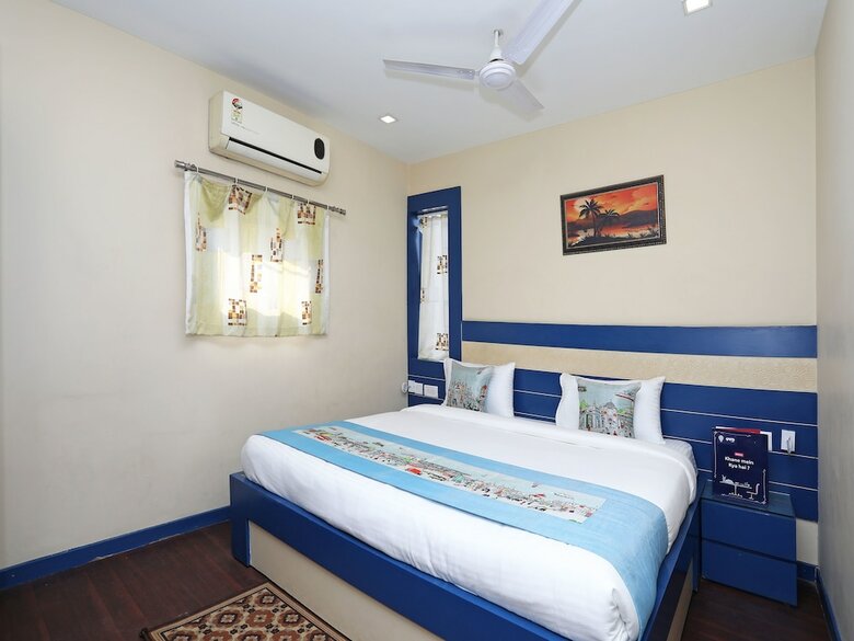 Oyo 10284 Hotel Transit