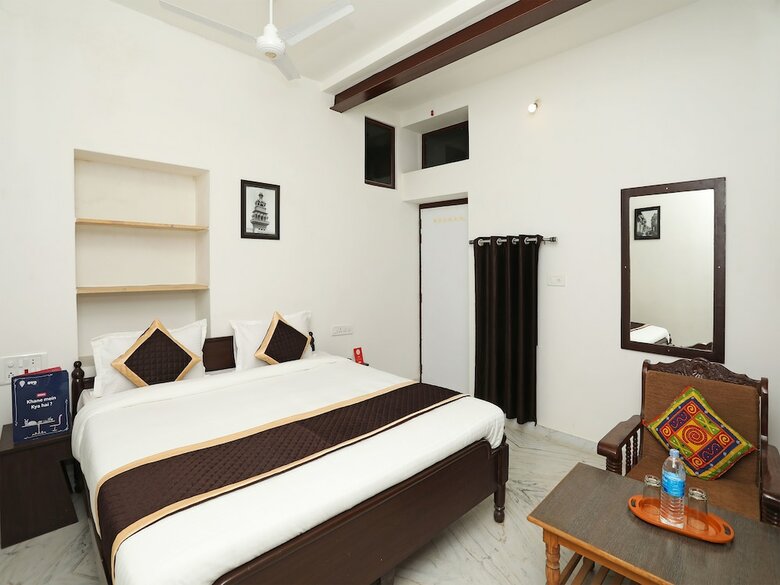 Hotel Oyo 9470 The Grace Inn