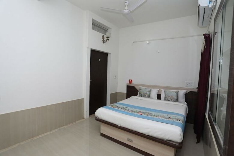 Hotel Oyo 10358 Chouhan Haveli