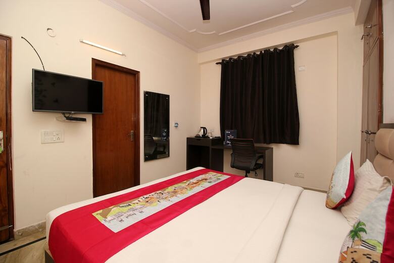 Hotel Oyo 2895 Cosy Tree Rooms