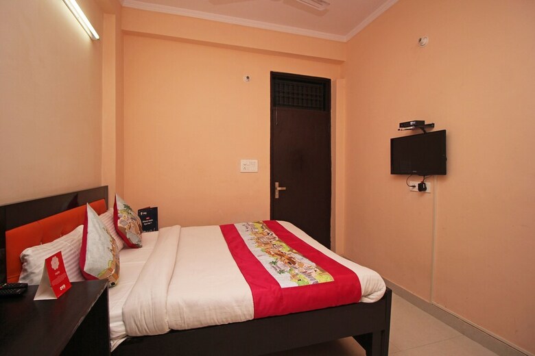 Hotel Oyo 9073 Rn 32