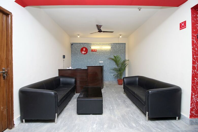 Hotel Oyo 9025 Viditva 1