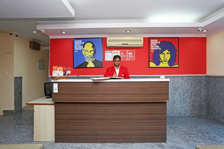 Hotel Oyo Flagship 238 Noida Sector 72