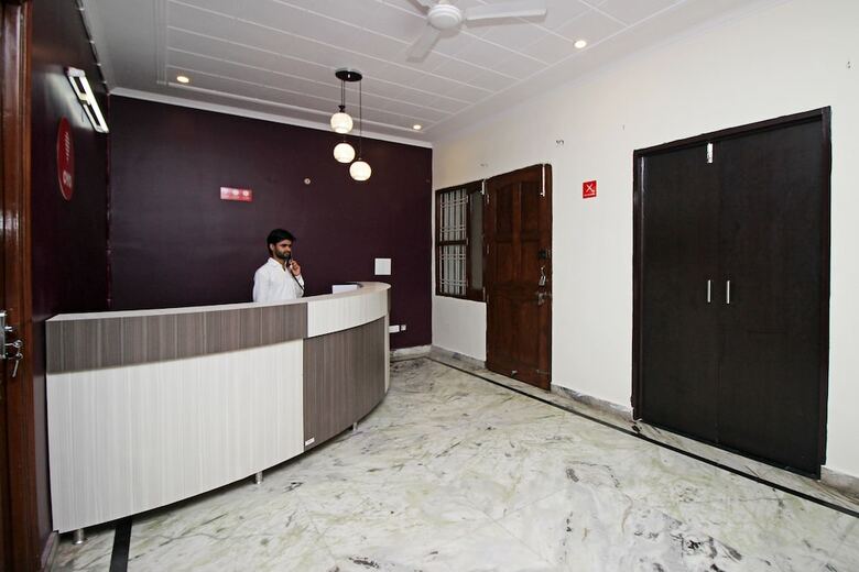 Oyo 9192 Hotel Raghav Residency