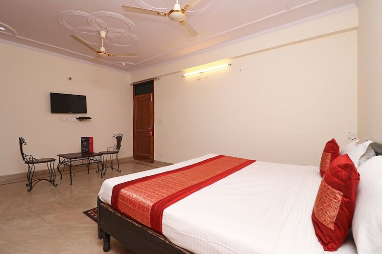 Oyo 10361 Hotel Stay @ 23