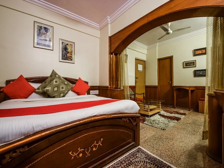 Hotel Oyo 4021 Krishnalila Regency