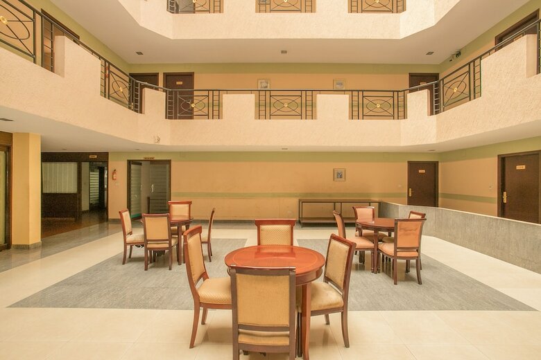 Oyo 5597 Hotel Sea Pearl