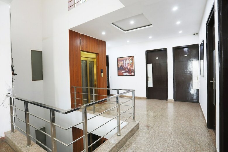Oyo 567 Hotel Lime Tree Hospitality