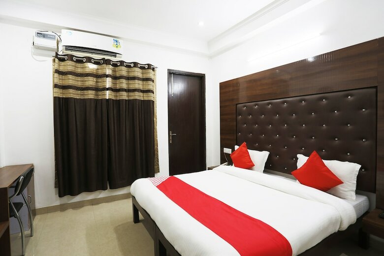 Oyo 567 Hotel Lime Tree Hospitality