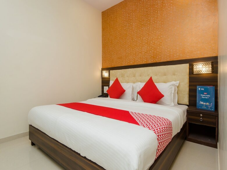 Oyo 11706 Hotel Avion Park