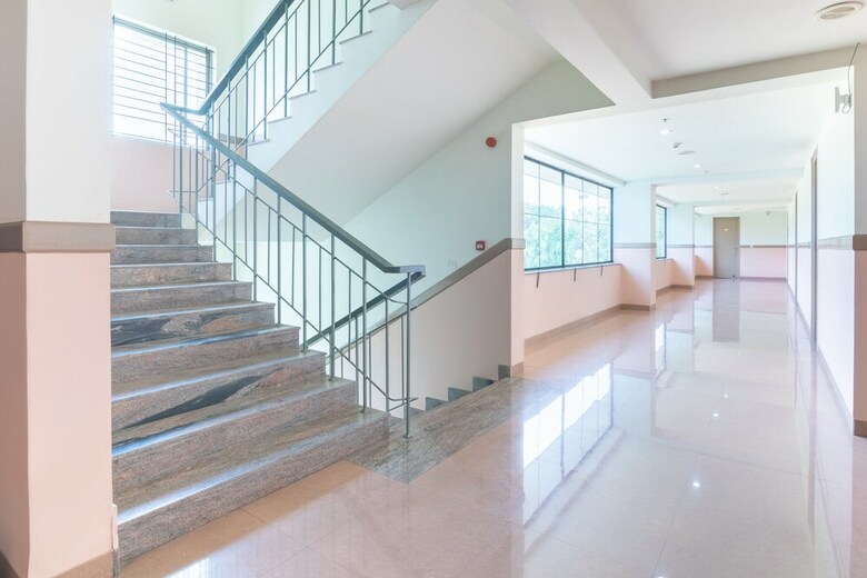Oyo 11683 Hotel Ymca