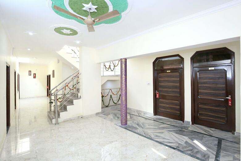 Oyo 11653 Hotel Jasmine