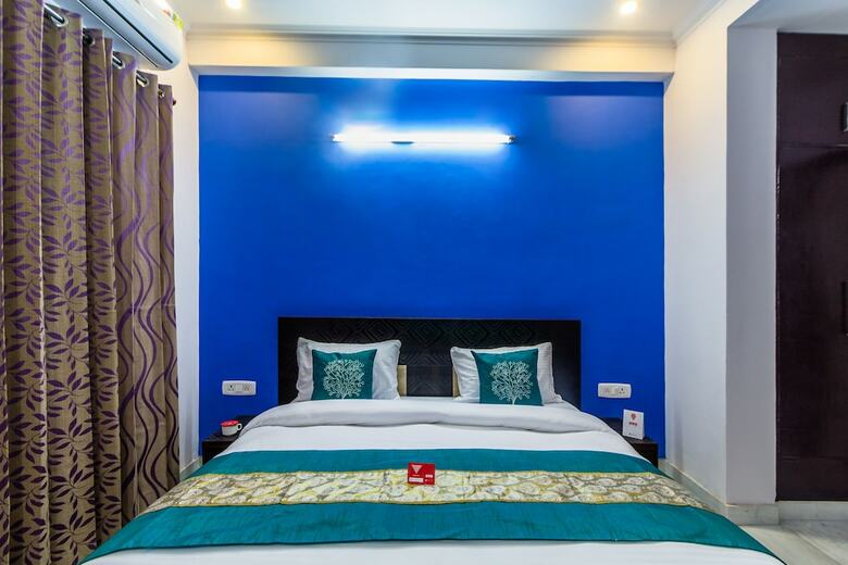 Hotel Oyo 4228 Heritage Regency