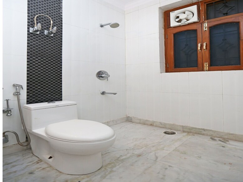 Hotel Oyo 9581 Green Residency