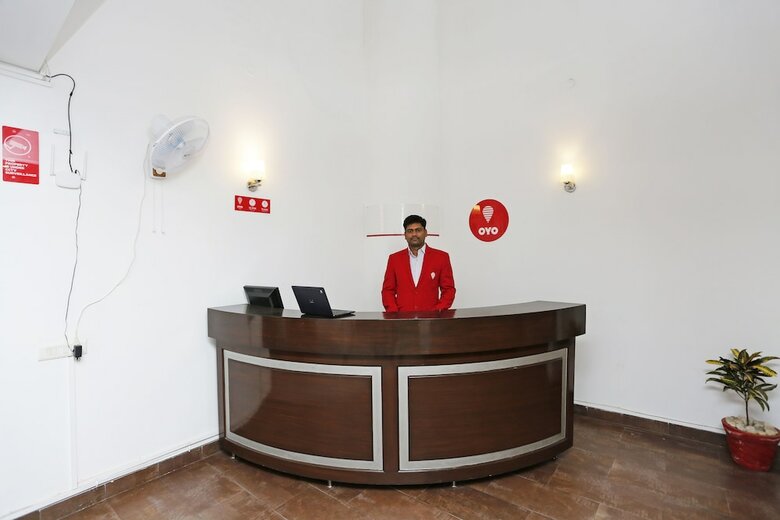 Hotel Oyo 8822 Sector 31