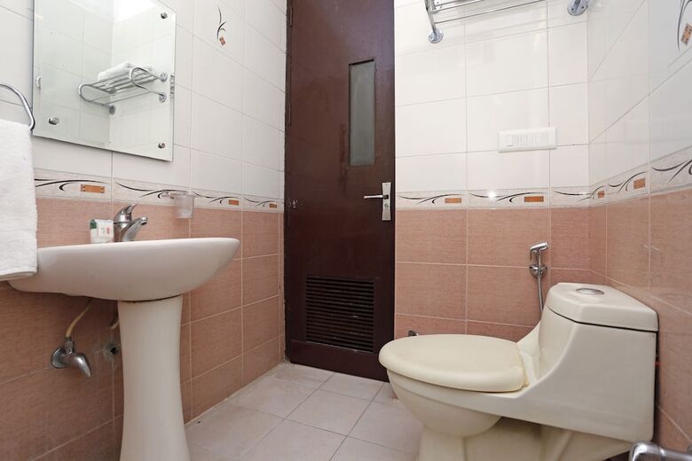 Hotel Oyo 8822 Sector 31