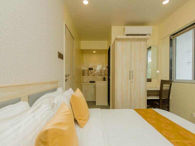 Oyo 10899 Hotel Meadow Inn