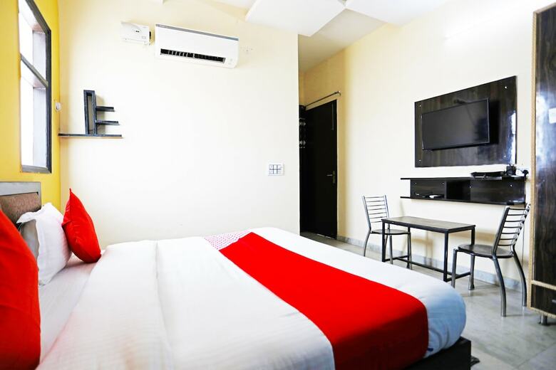 Oyo 9382 Hotel Homestay